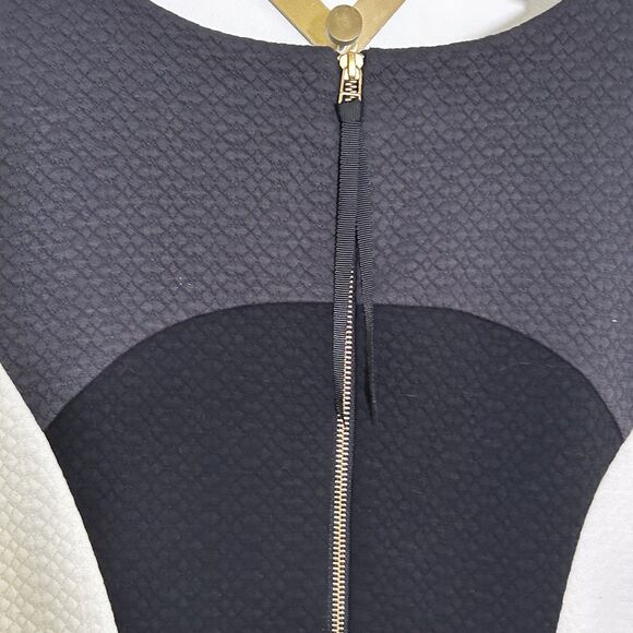 Boden Fit & Flare Colorblock Dress Size 10R 10 Black Grey Quilted Knee Length - Picture 12 of 12